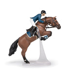 Figurine Cheval de saut d'obstacle et son cavalier Papo en PVC, Collection chevaux, jouet éducatif idéal pour enfants et collectionneurs